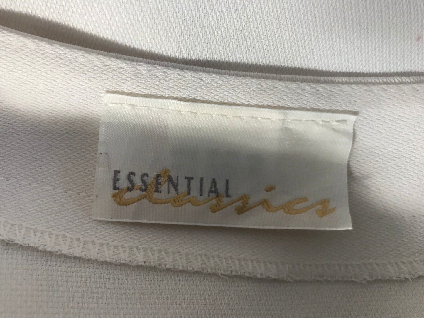 Vintage ESSENTIAL CLASSICS  Top Cream Sleeveless Gold Button Up Long Size 14 NEW