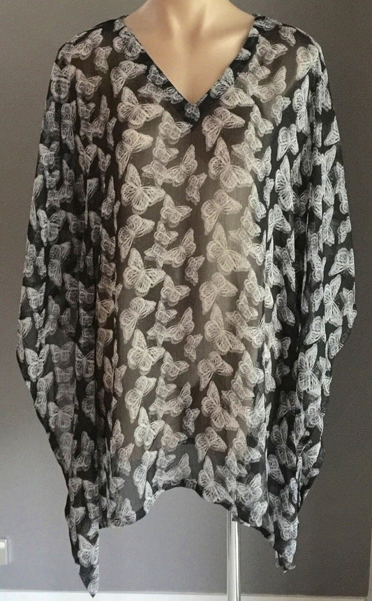 FEELOWA Kaftan Top Black Grey & Ivory Butterfly Print Size 16 - 18 NEW