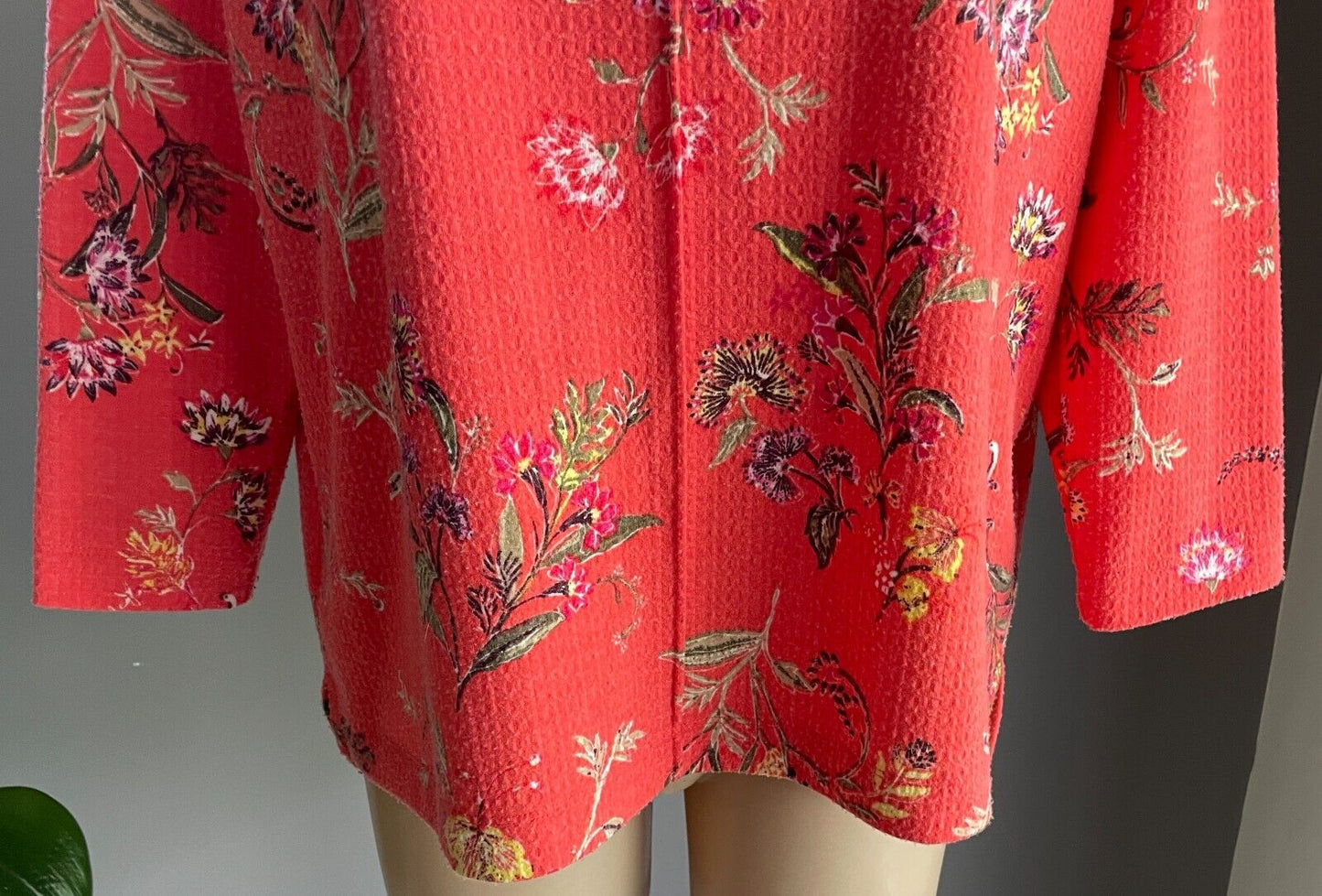 M&S COLLECTION Top Coral Red Orange Floral Print Boat Neck 3/4 Sleeve Size 14