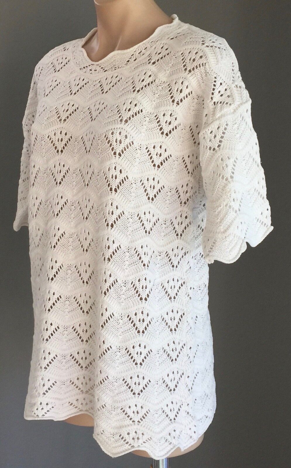 NICE BODY Knit Top Thick White Crocket Look Top Ornate Short Sleeve Size 14 Vtg