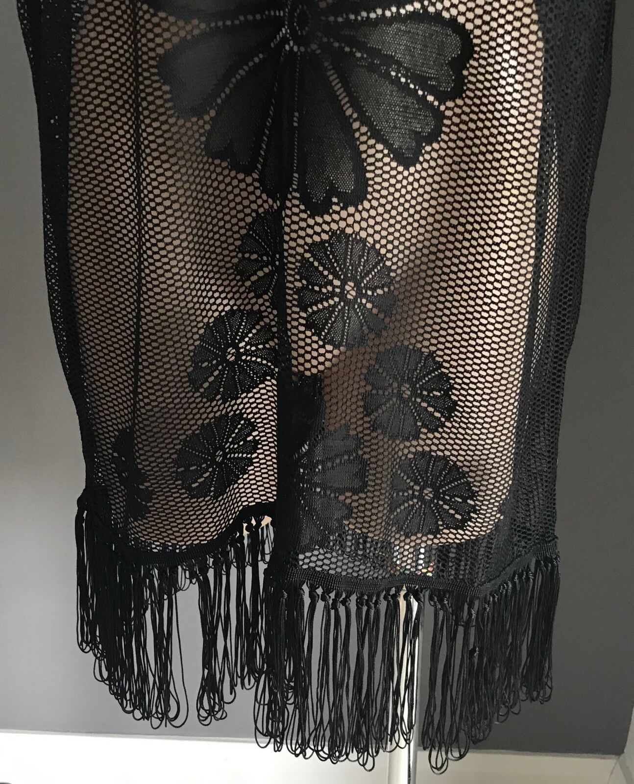 Swimsuit Cover Up Black Floral Net Sleeveless Tunic Top w Fringe Hem Size 12 14