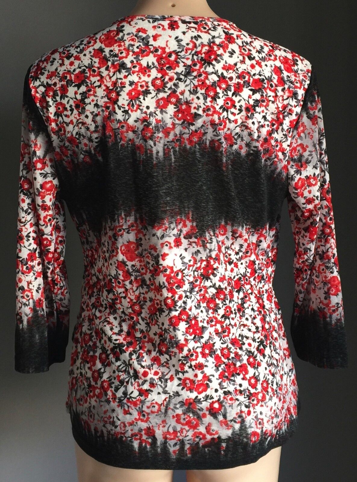 COVER Top Grey Red White Floral Print Wrap 3/4 Sleeve Blouse Size 14 Lovely NEW