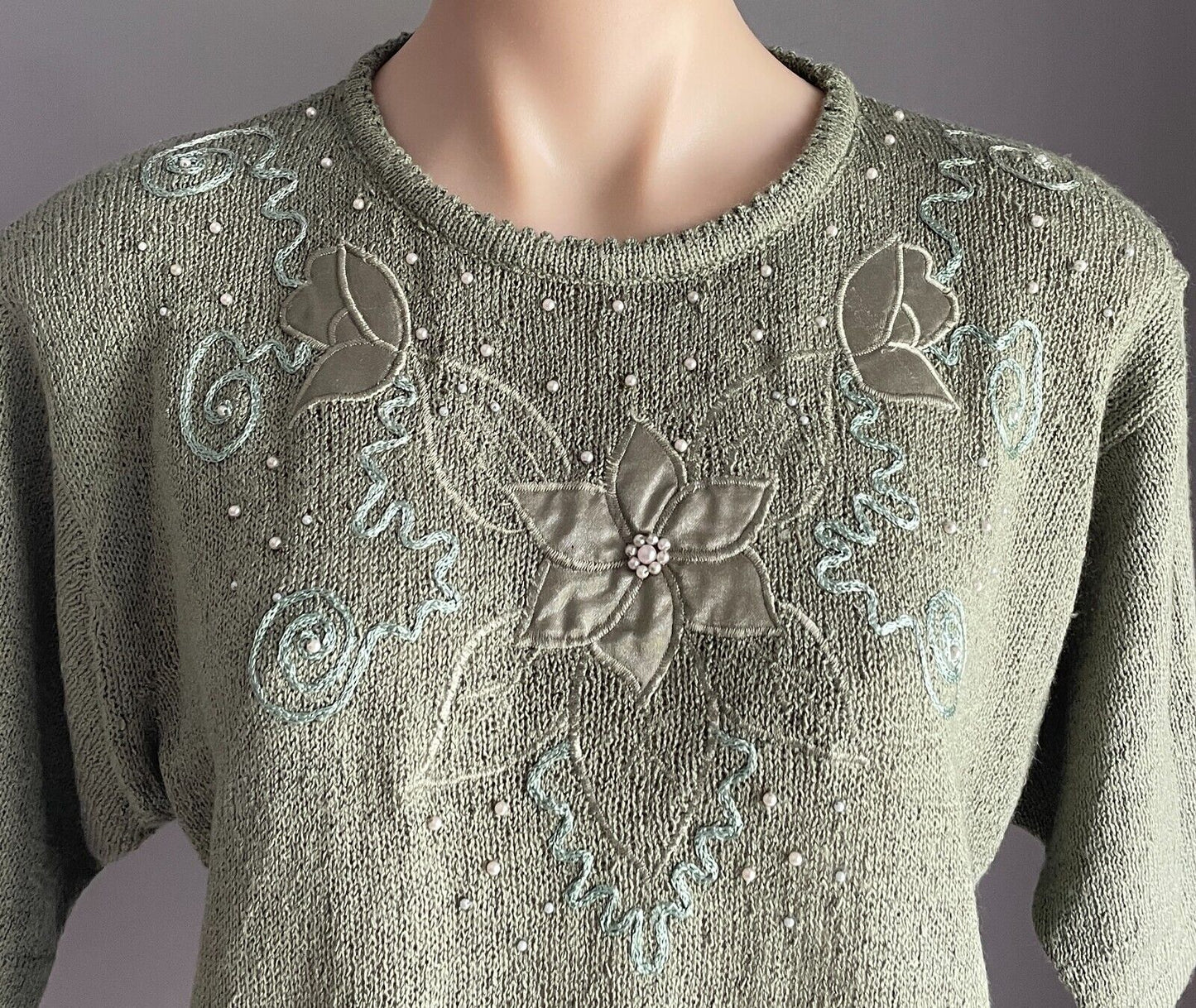 LILY CHAO Knit Top Khaki Floral Applique Beaded Trim Short Sleeve Size M 12