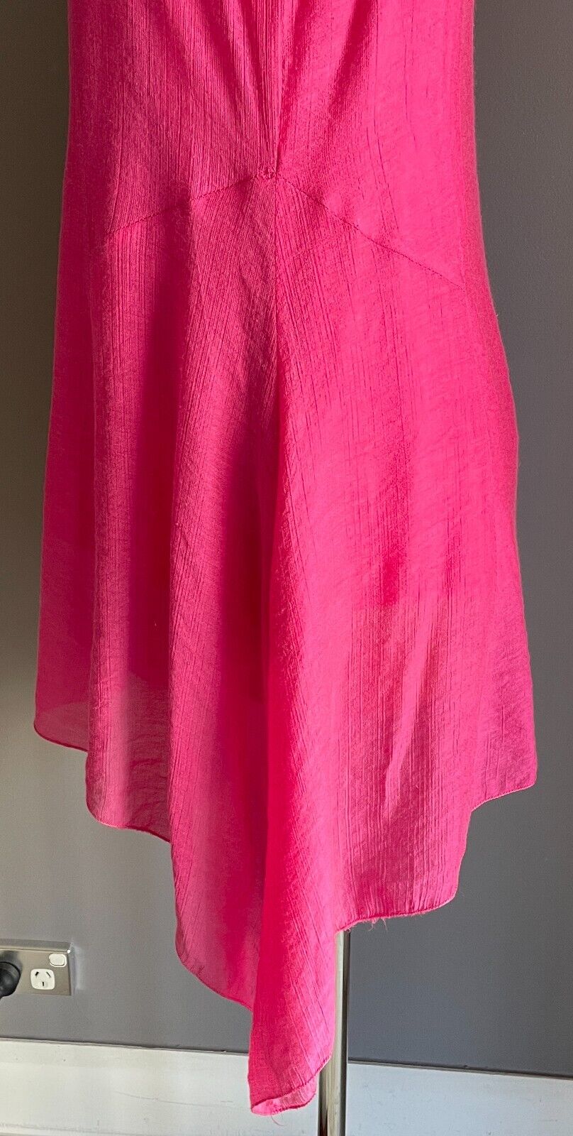 KELLY Pink Dip Hem Top Floral Applique at Neck Light Lined Summer Size M L 10 12