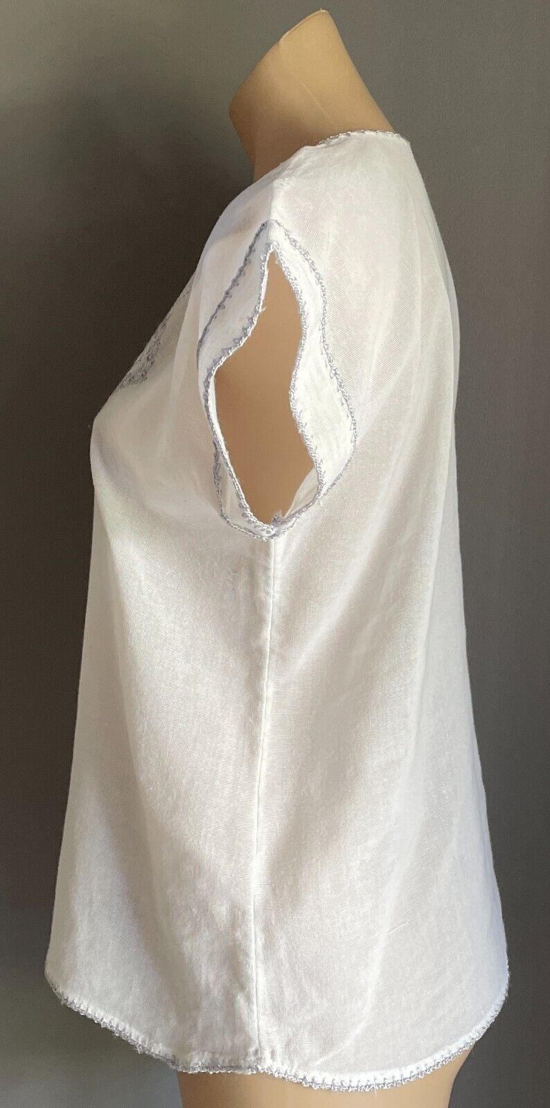 Hand Embroidered Top White Blouse Extended Sleeves Size 12 Pink and Grey Trim