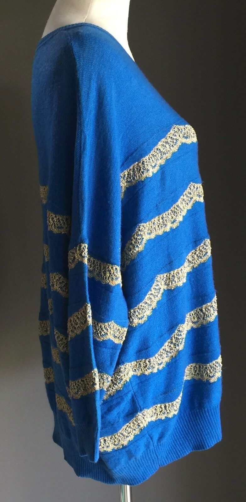 SWEET GIRL FASHION Knit Jumper Sweater Pullover Blue & Gold Size S M 12 - 14 NEW