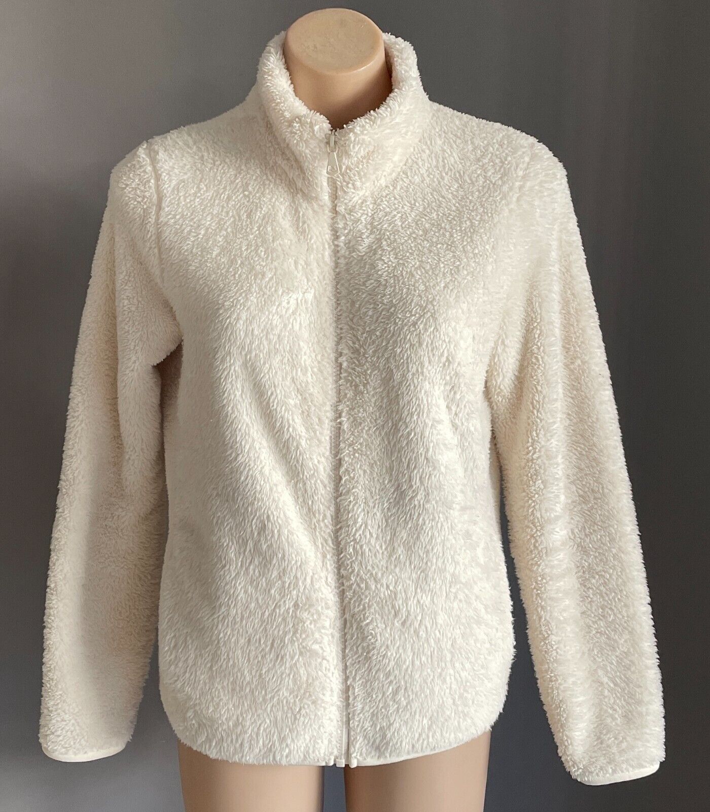 UNIQLO Jacket Full Zip Off White Fluffy Yarn Fleece Size M 10 12 Long Sleeves