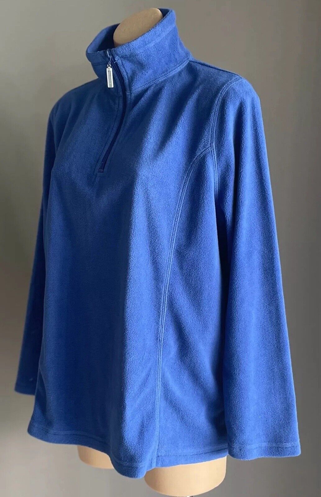 VICTORIA HILL Polar Fleece Top Blue High Collar 1/4 Zip Front L/Sleeve Size M 12
