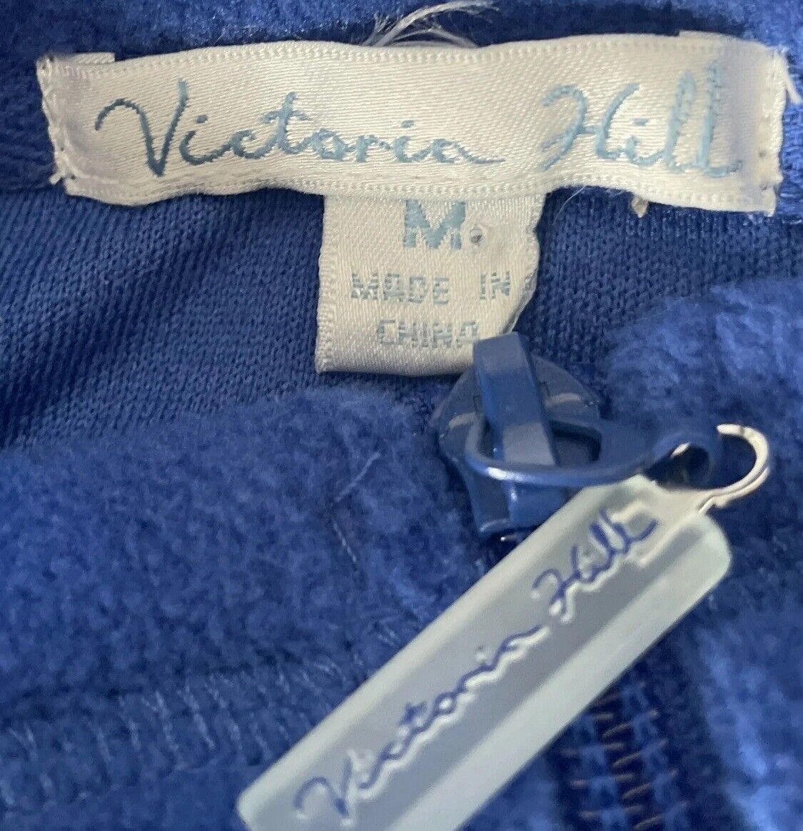 VICTORIA HILL Polar Fleece Top Blue High Collar 1/4 Zip Front L/Sleeve Size M 12