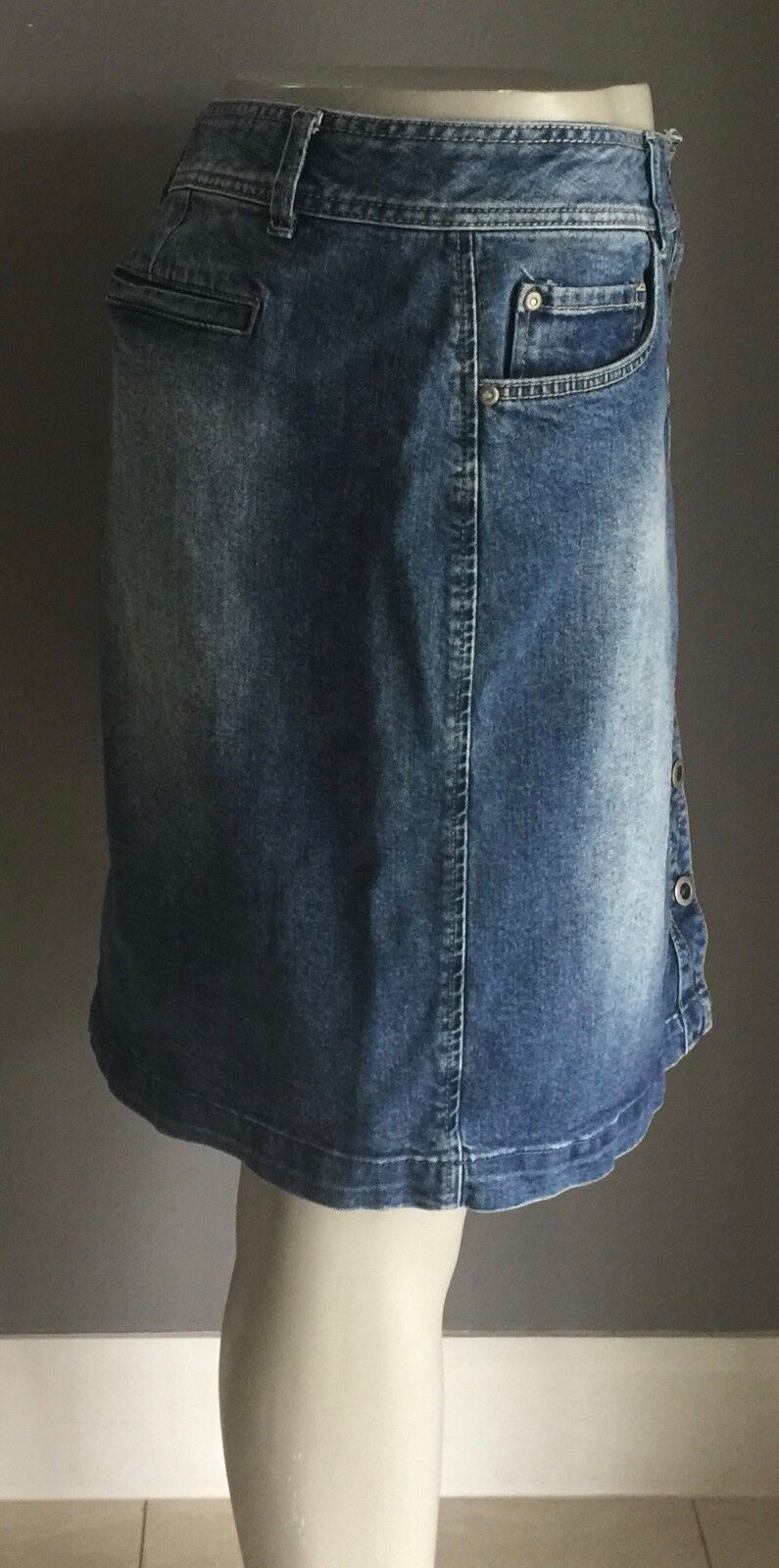 Size 14 Jeans JAG JEANS Denim Skirt Straight Knee Length Blue  Retro