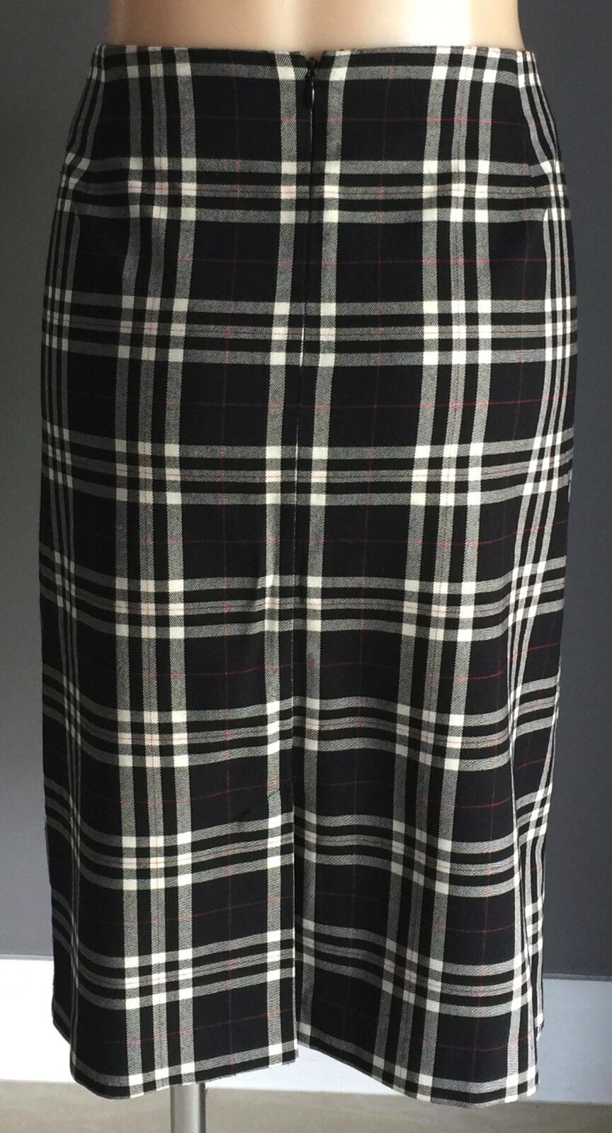 New TRENT RESORT Straight Skirt Black Red White Check Print Plaid Size 14 Retro