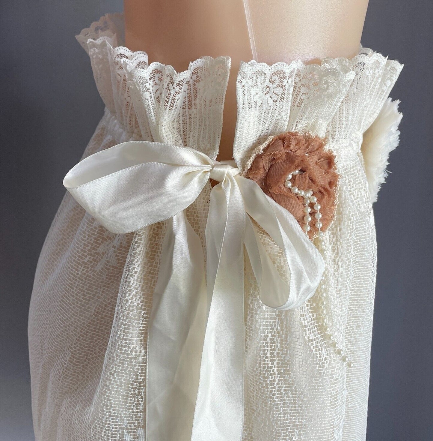 Handmade Skirt Off White Lace Gathered Waist Side Tie Size 12  14 Unique