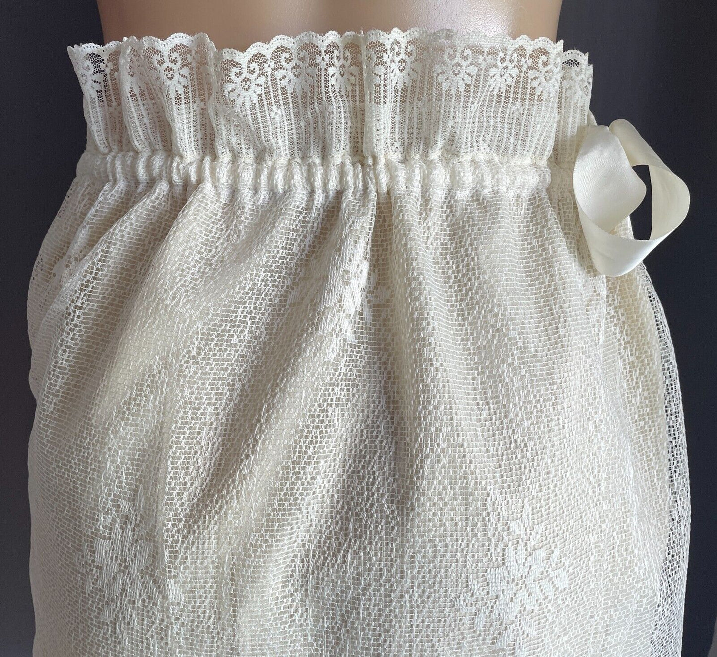 Handmade Skirt Off White Lace Gathered Waist Side Tie Size 12  14 Unique
