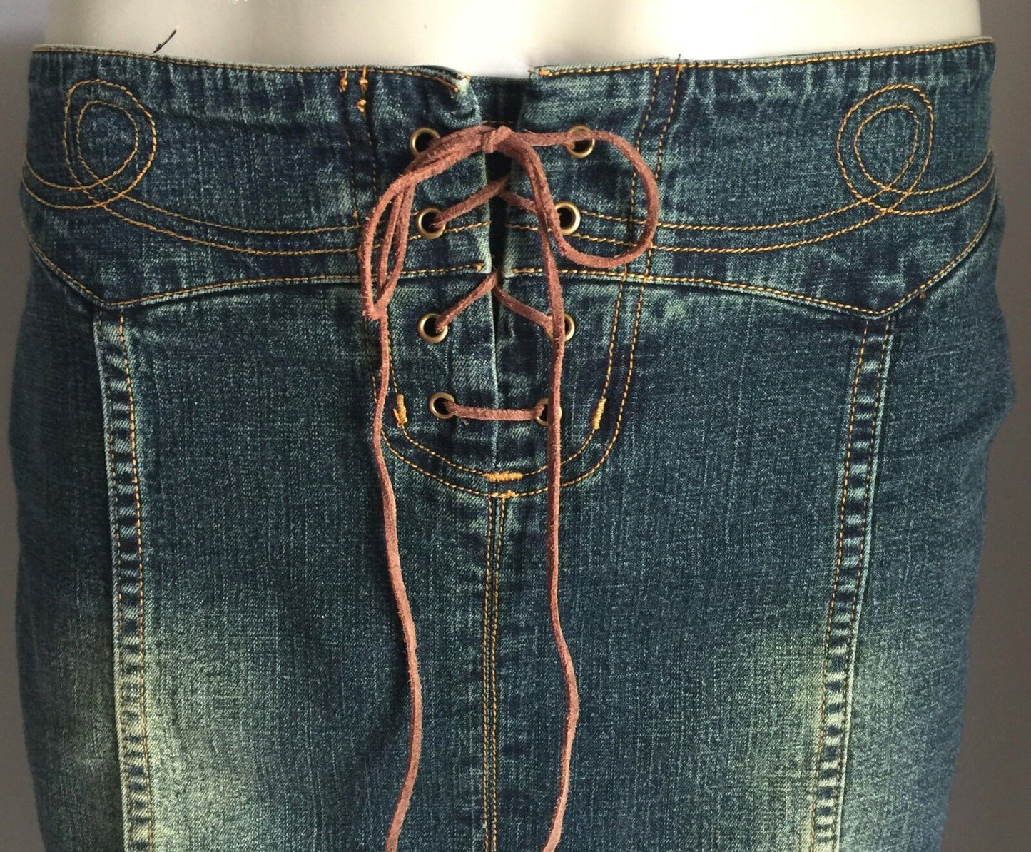 FLIRTY DENIM Denim Skirt Blue Straight Knee Length Jeans Ladies Size 14 Jeans