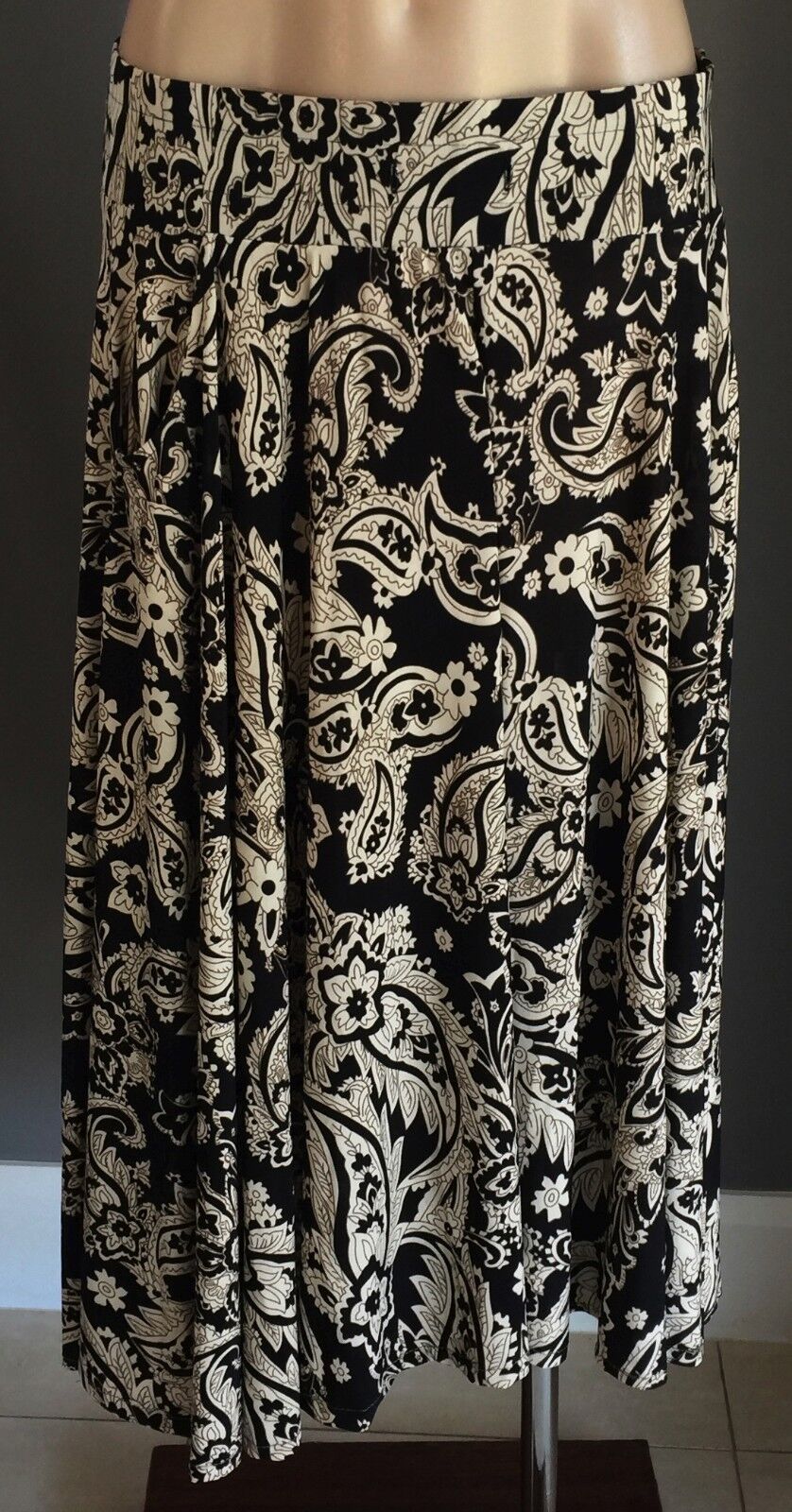 ELEGANT Handkerchief Skirt Black & Taupe Paisley Print Size XL 12 14 Retro