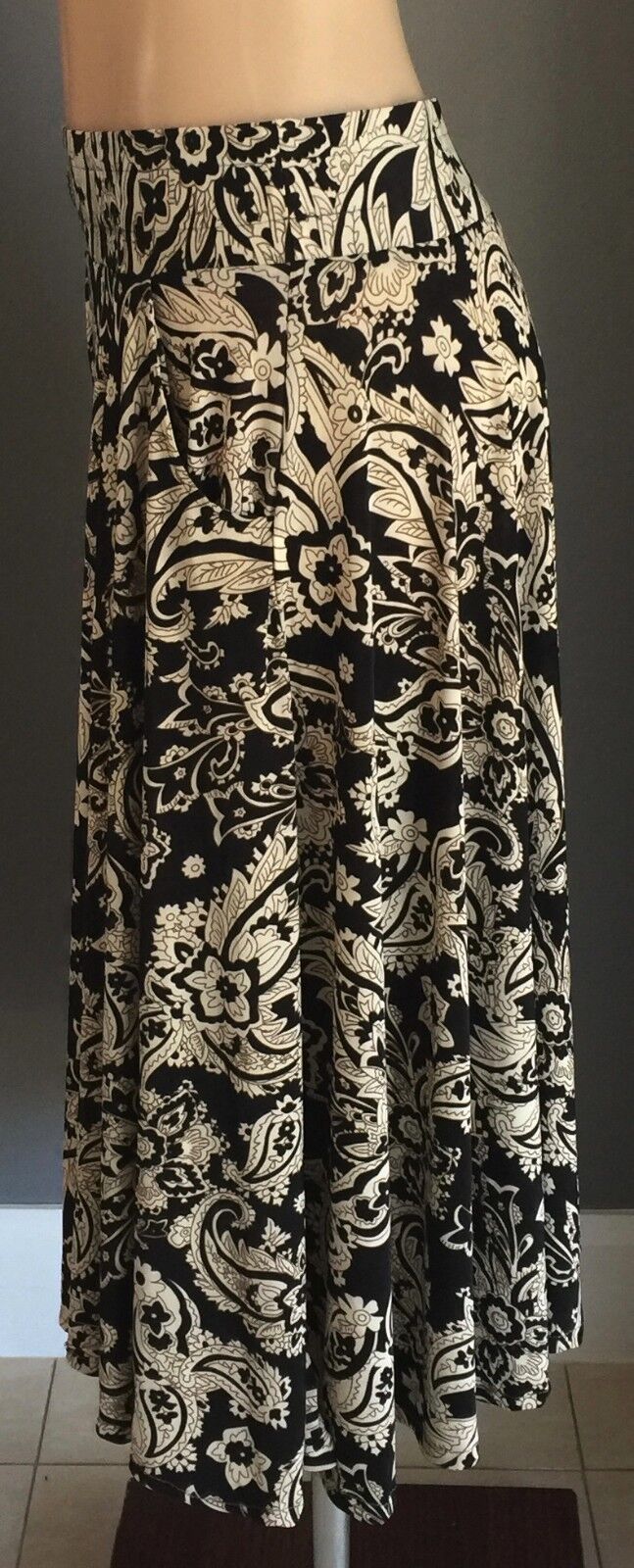 ELEGANT Handkerchief Skirt Black & Taupe Paisley Print Size XL 12 14 Retro