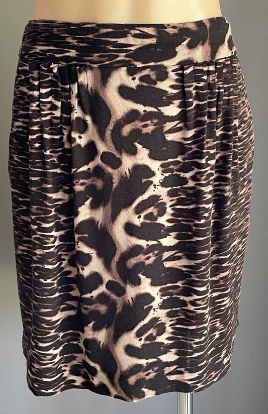 WITCHERY Short Skirt Shades of Brown & Black Animal Print Size 14 Pleats Pockets