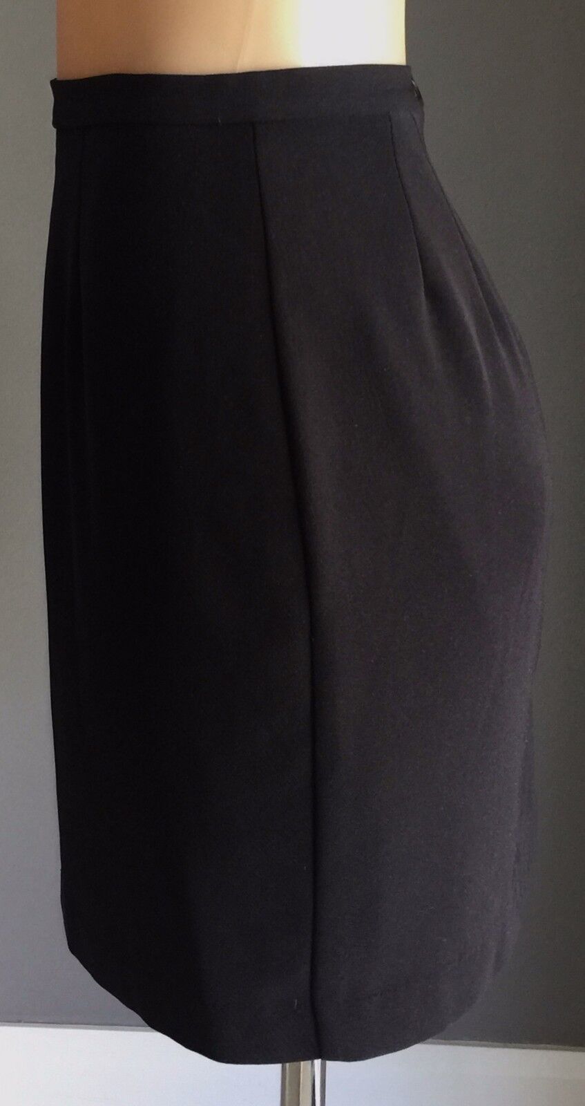 JACQUI E Skirt Navy Blue Short Straight Above Knee Ladies Size 14