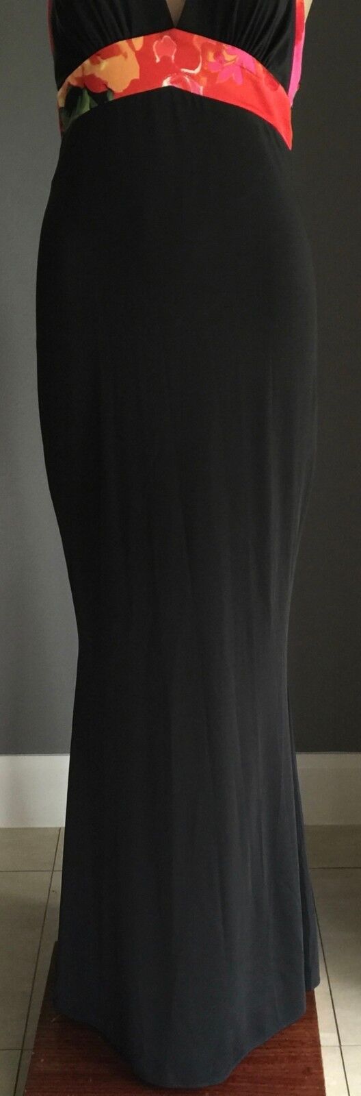 F GEAR Dress Gorgeous Floral & Black Halter Neck Open Back Gown Size 12 NEW