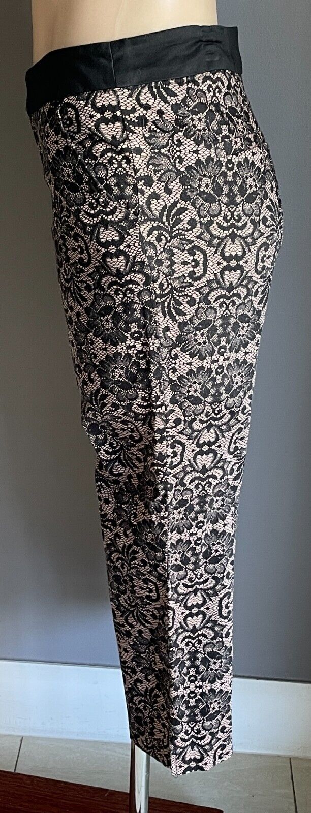 NOW Black and Blush Lace Print Crop Pants Slim Fit Stretch Size 12