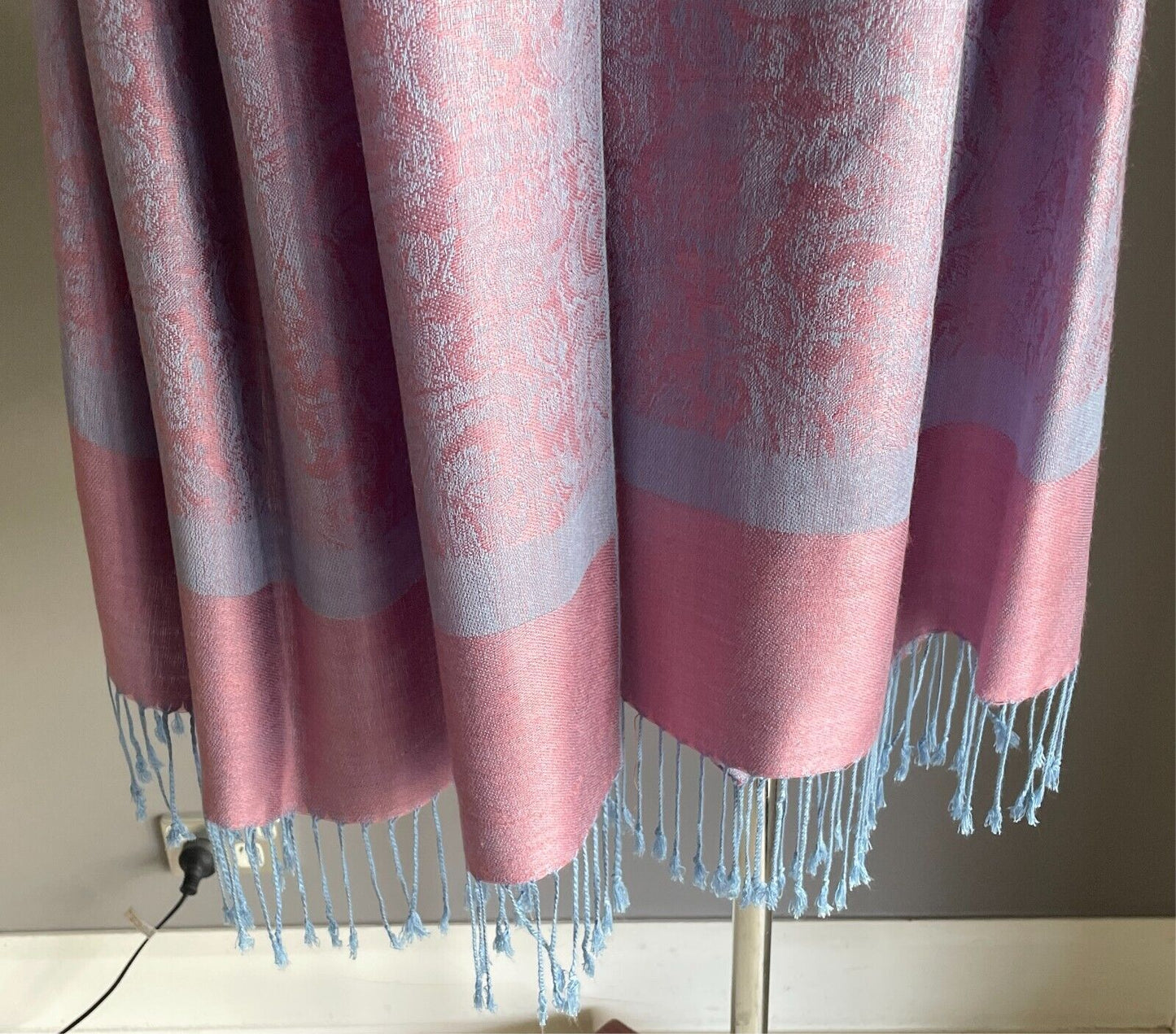 Cashmere Silk  Pashmina Scarf Fringed Neck Wrap Pink Light Blue Paisley Shawl