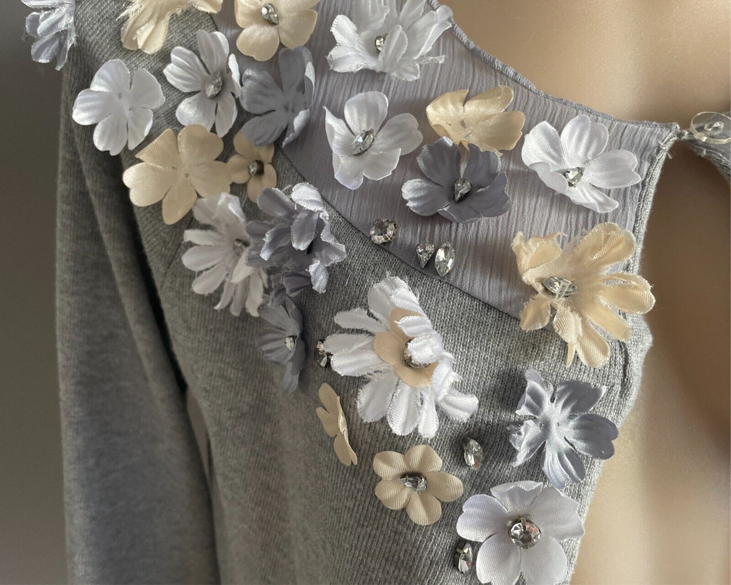 Grey Fine Knit Sheer Fabric Cardigan Long Sleeve 3D Flowers w Crystal Size 14