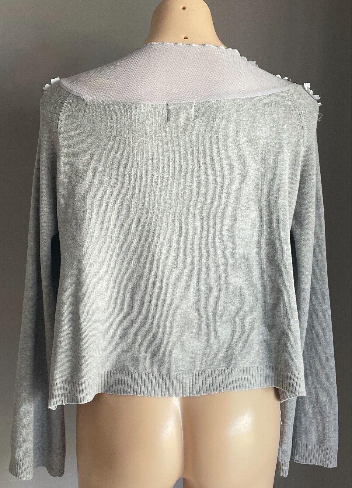 Grey Fine Knit Sheer Fabric Cardigan Long Sleeve 3D Flowers w Crystal Size 14