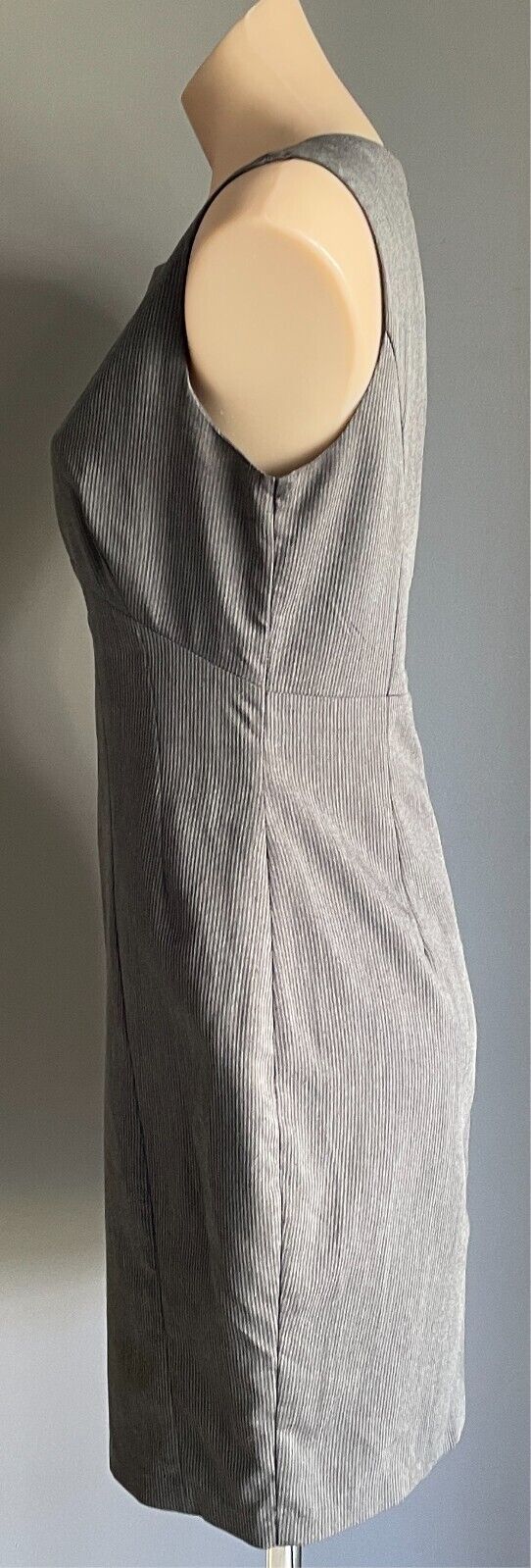 FORCAST Sheath Dress Grey/Black Stripe Sleeveless Size 10 Lined Knee Length
