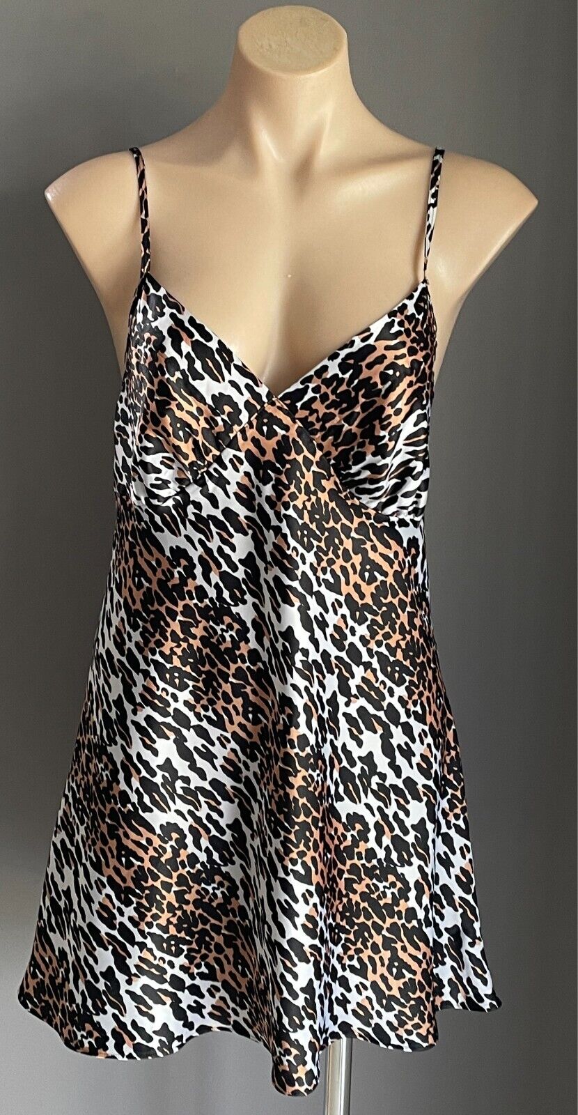 CHEMISE Gold Silver Black Leopard Print Size 12 Thin Shoulder Straps Slip Y2K