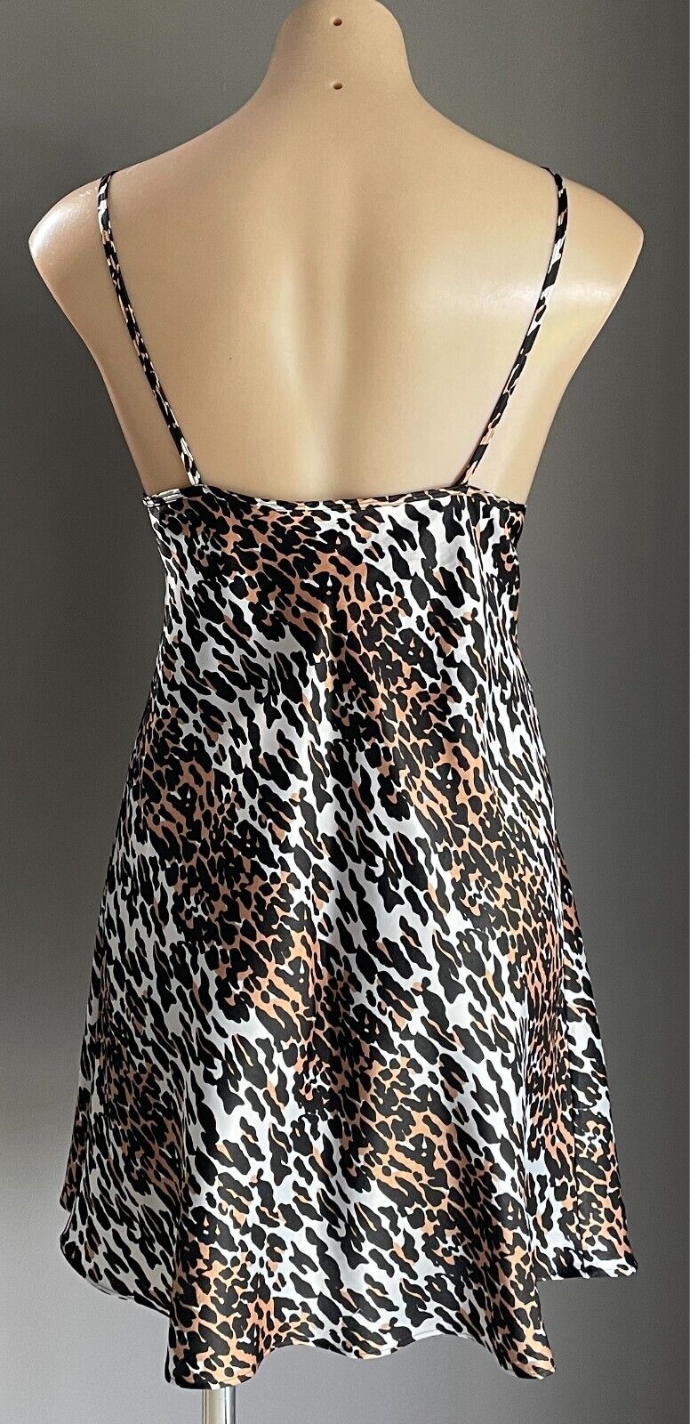 CHEMISE Gold Silver Black Leopard Print Size 12 Thin Shoulder Straps Slip Y2K