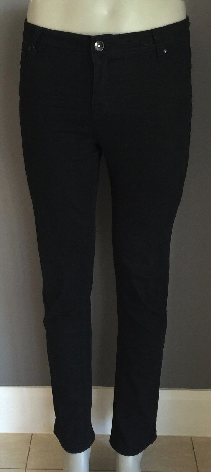 NOW Jeans Black Denim Slim Leg Jeggings Pants Basic Essential Size 14 NEW