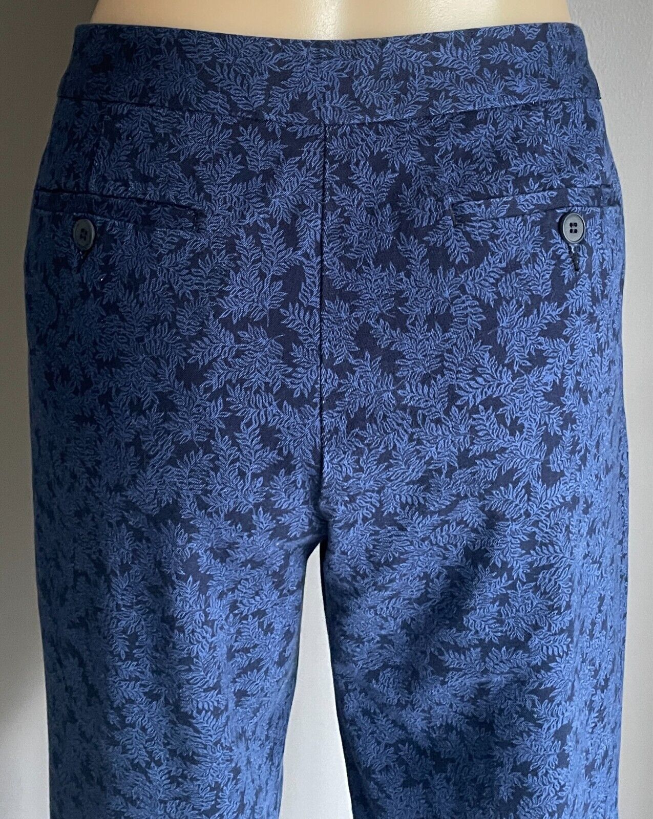 SPORTSCRAFT "Dallas" Print Pants Navy & Blue Leaf Print Size 14 Tailored Fit