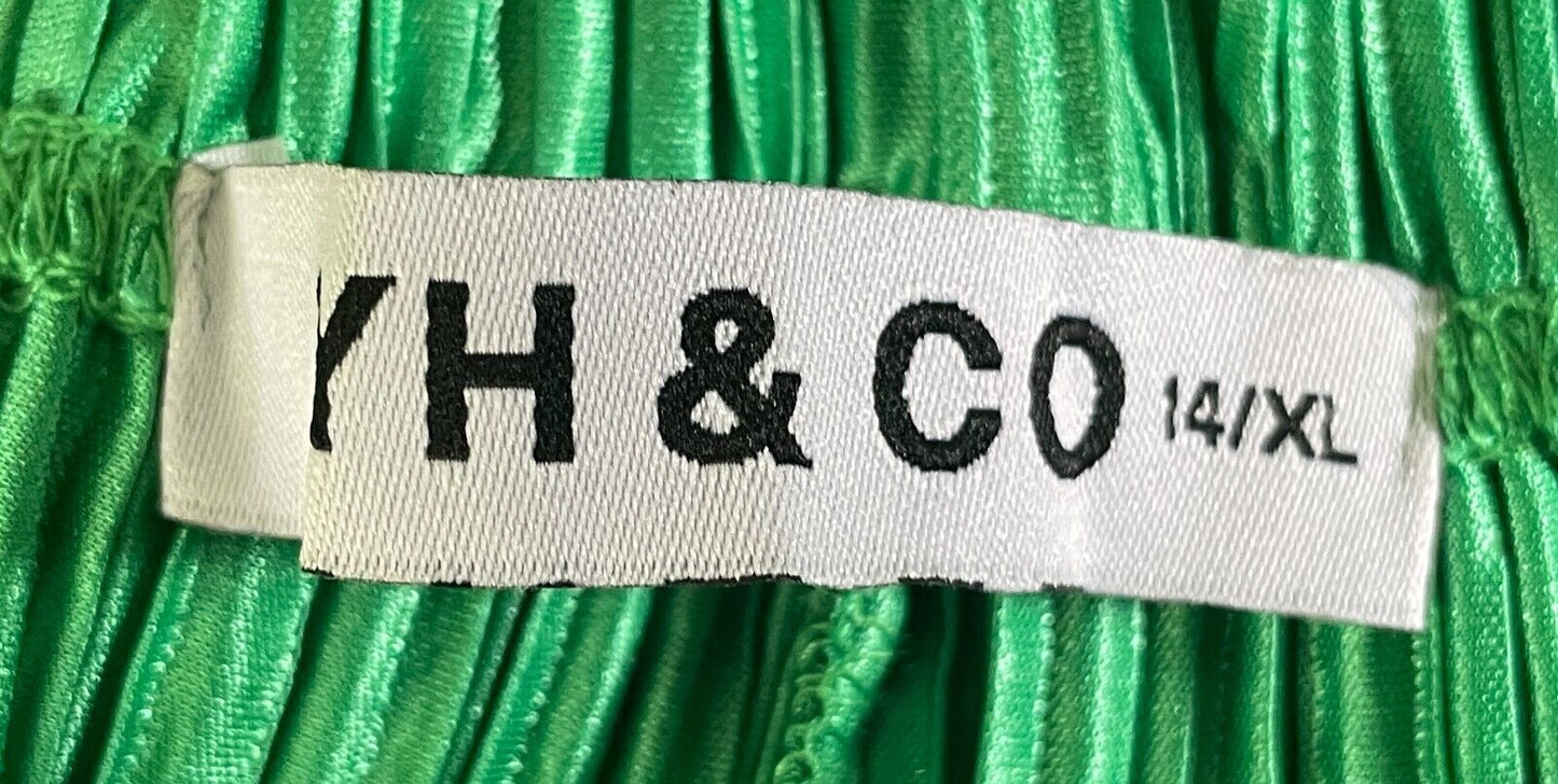 YH & Co 2 Piece Green Plisse Set Shirt Size 12 L & Pants Size 14 XL Relaxed NEW