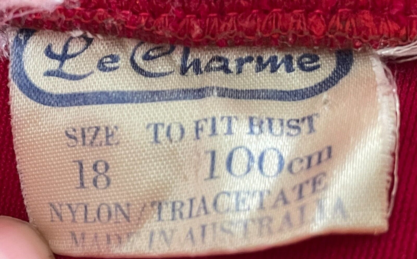 Vintage LE CHARME Dressing Gown Red Velour Long Sleeve Size 18 House Coat Robe