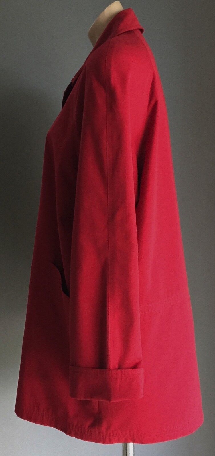 Vintage A VIRGO MODEL Coat Red Lightweight Jacket Ladies Size 12 Water Resistant