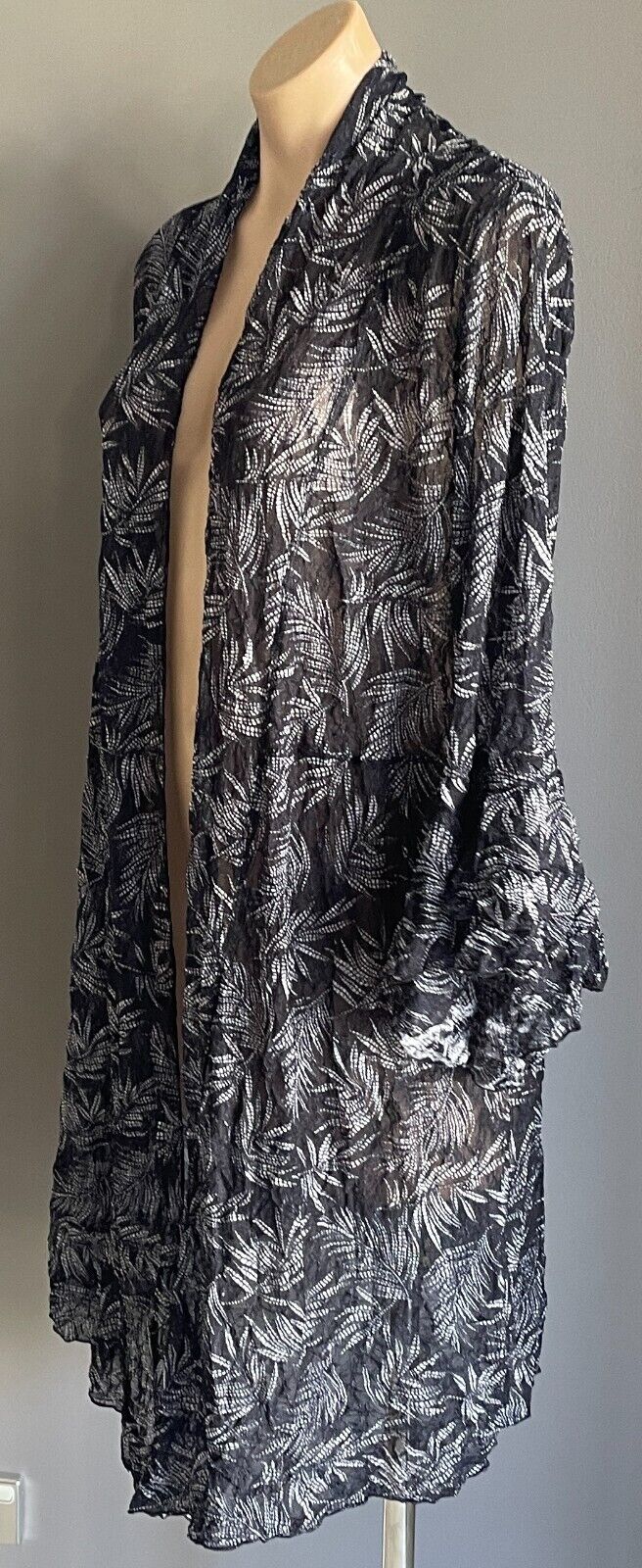 VIRTUELLE Duster Coat Blue & White Print Wrinkle Look Net 3/4 Sleeve Size XXS 12