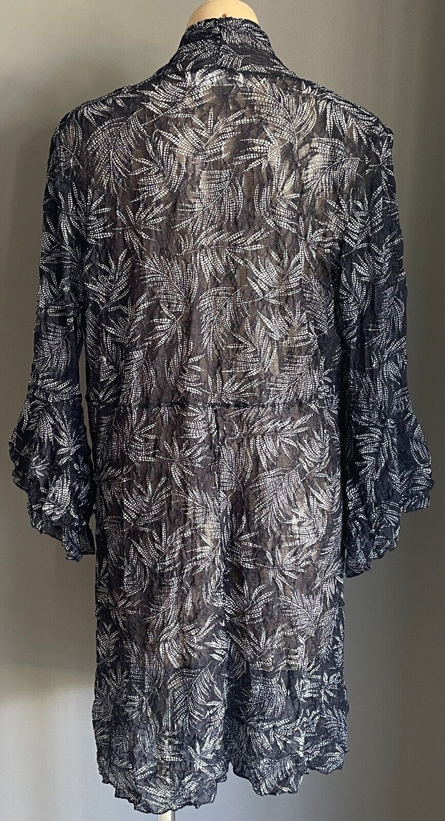 VIRTUELLE Duster Coat Blue & White Print Wrinkle Look Net 3/4 Sleeve Size XXS 12