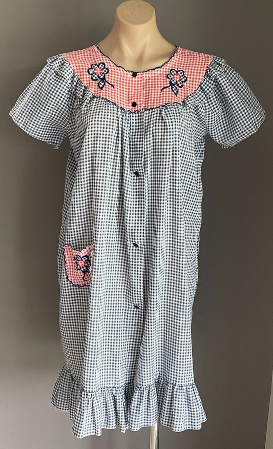 Gingham House Coat Retro 1950 - 60's Red Blue White Robe Button Front Robe Sz 12