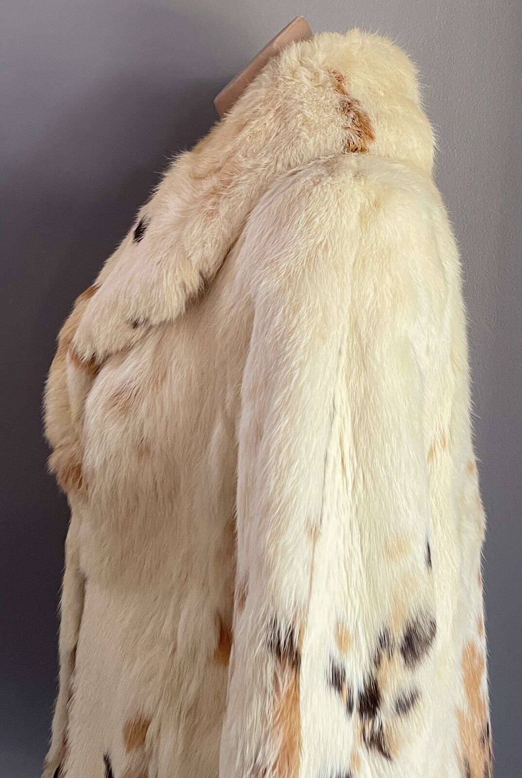 LEVY FURS Jacket Cream Brown Tone Rabbit Fur Coat Size 12 Timeless Vintage