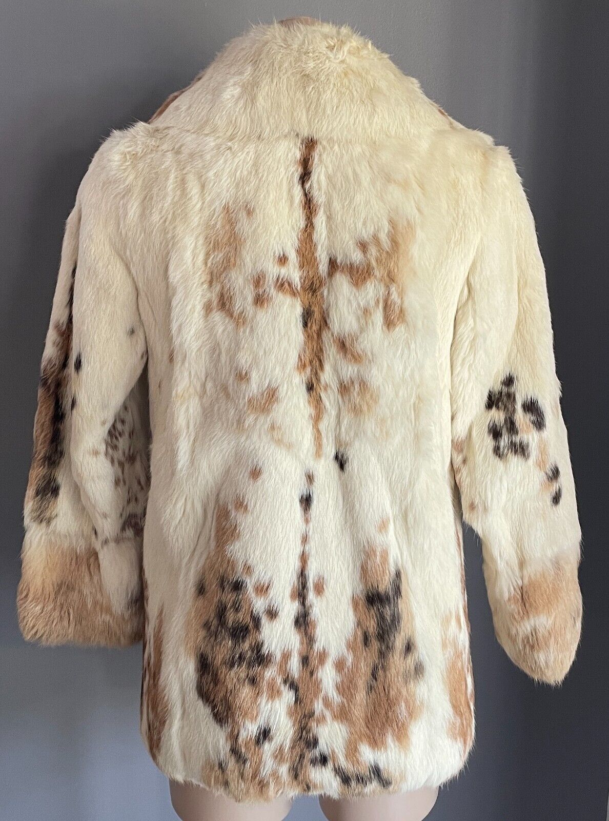 LEVY FURS Jacket Cream Brown Tone Rabbit Fur Coat Size 12 Timeless Vintage