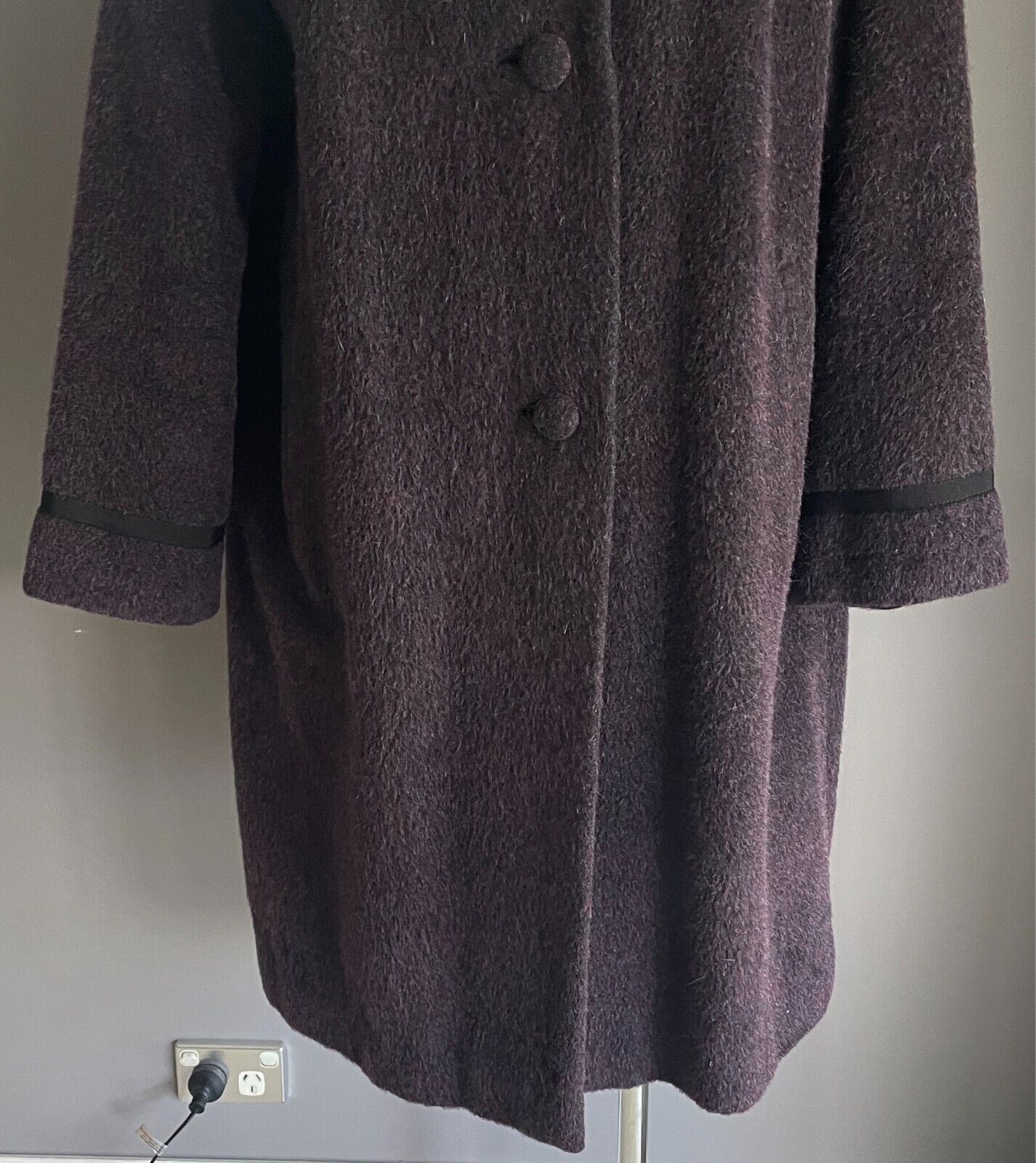 Vintage DISTINCTION ORIGINAL By Stephen Coat Purple Wool Mohair Fur Collar Sz 16
