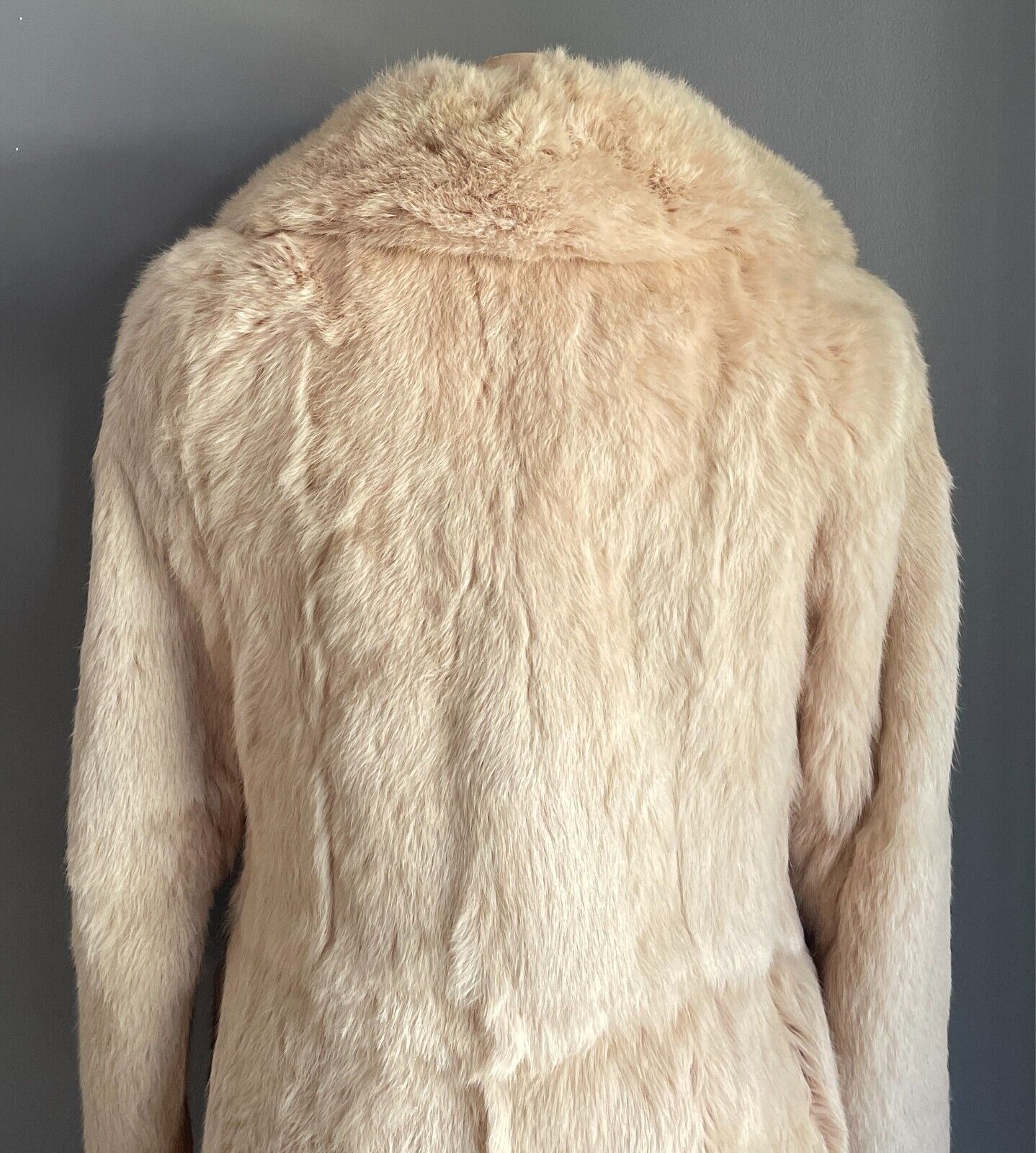 FUR COAT Cream Rabbit Size 10 Timeless Classic Soft Long Sleeves Lined Vintage