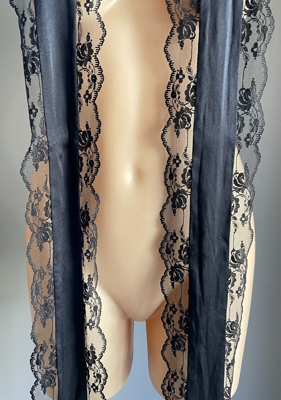 Thin Scarf Black Satin & Scalloped Lace Trim Stunning 14cm Wide x 217cm Long