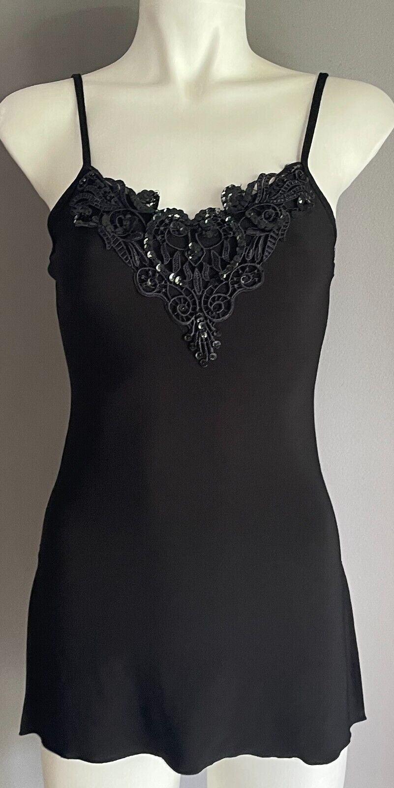 LUSHOUS Top Size 8 Black Stretch Cami Embellished Floral Lace Neck Beads Sequins