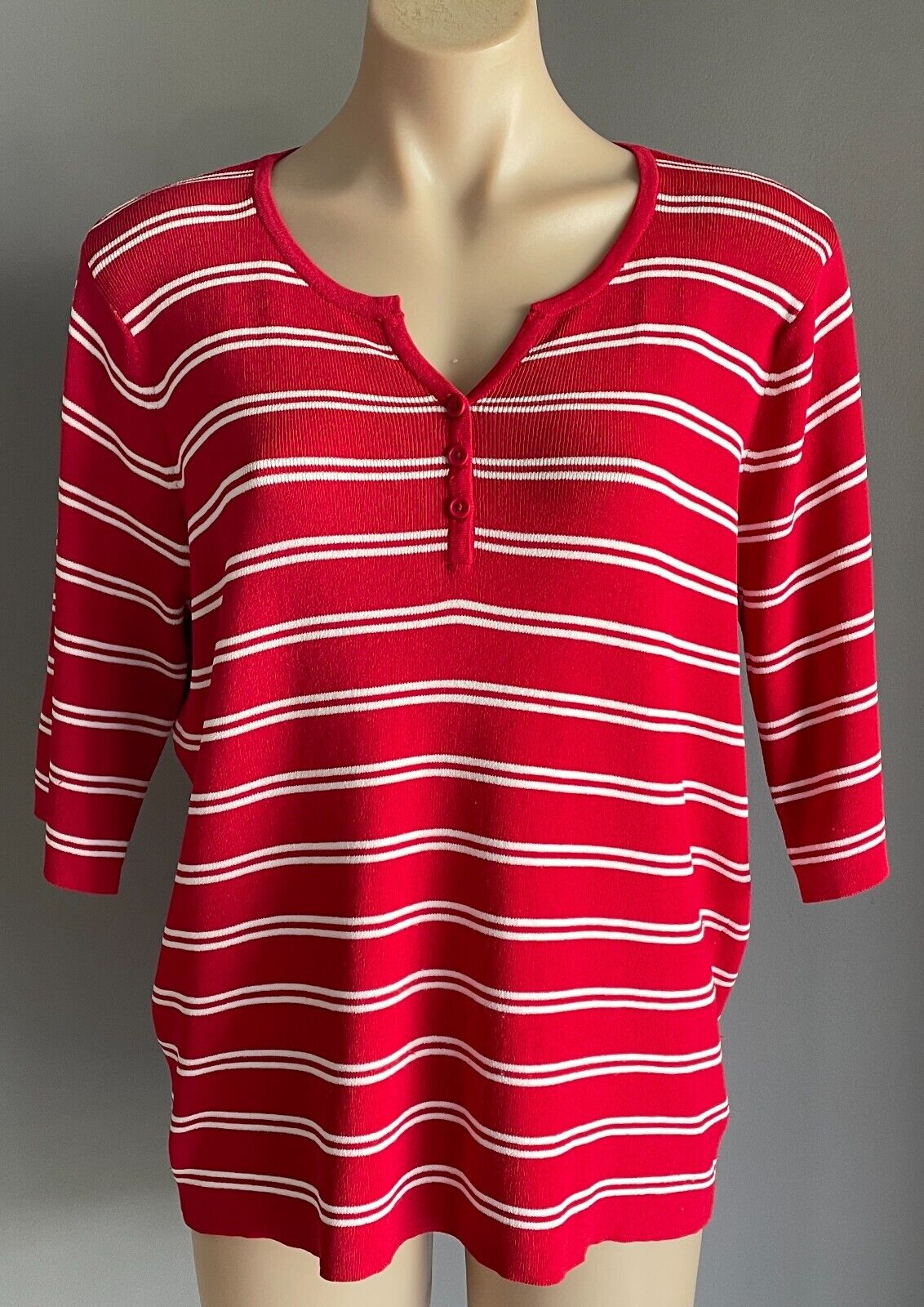 NONI Knit Top Red White Stripe Short Sleeves Size XL 3 Button Stretch Fabric