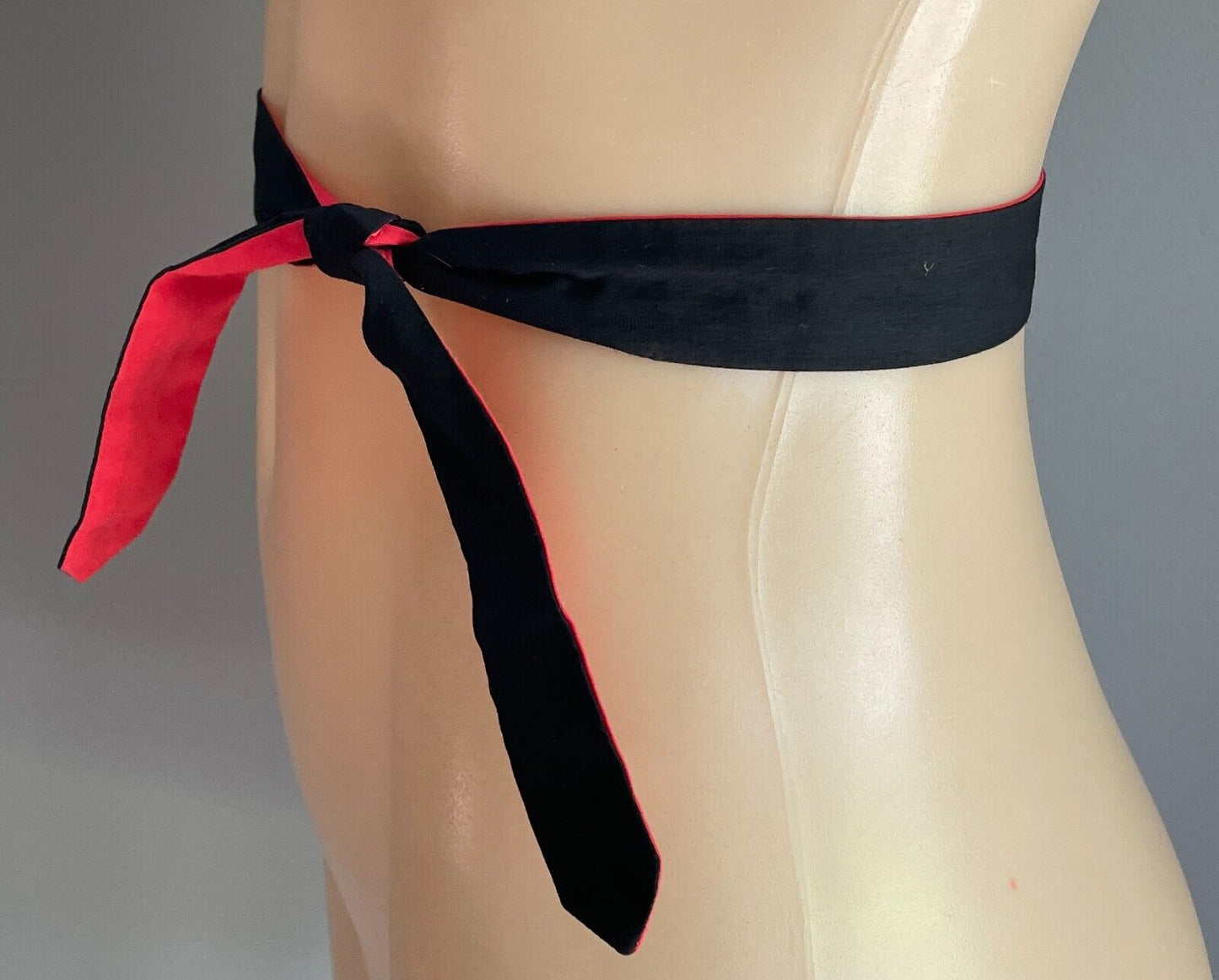 Reversible Black and Red Fabric Waist Tie Belt/Sash 3cm Wide x 106.5cm Long