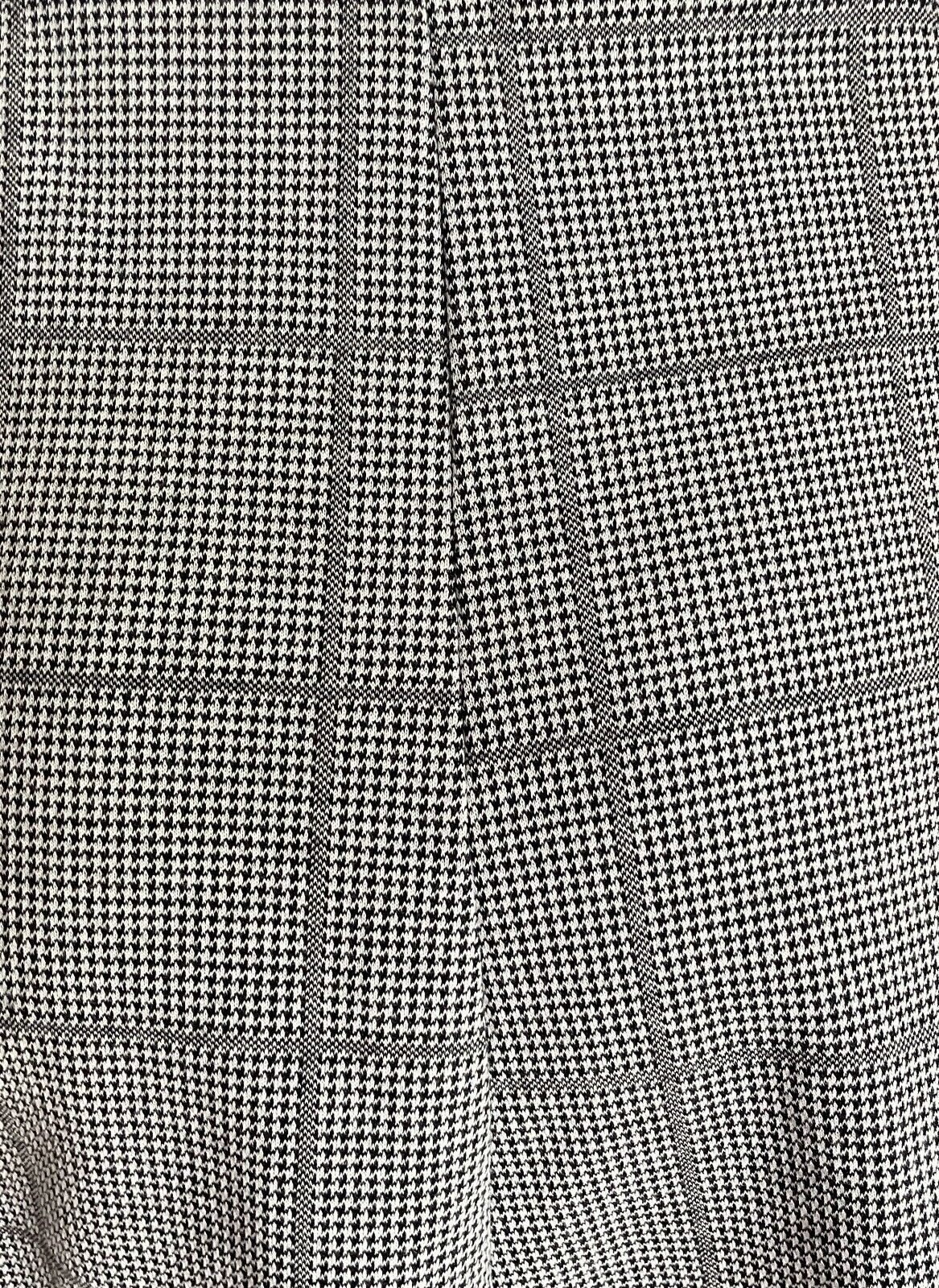 BERSHKA GIRL Skirt Black White Houndstooth A-Line Mini Elastic Waist Size M 10