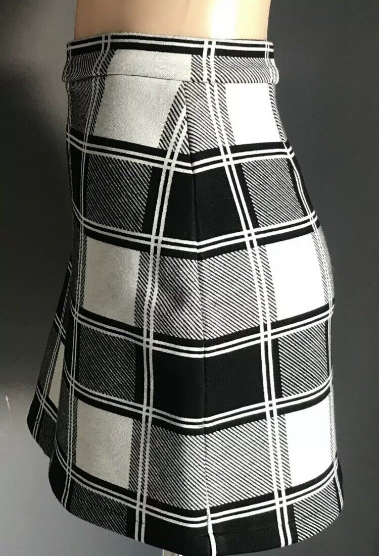 SPORTSGIRL Mini Skirt Grey & Black Check Stretch Exposed Zip Ladies Size S 10
