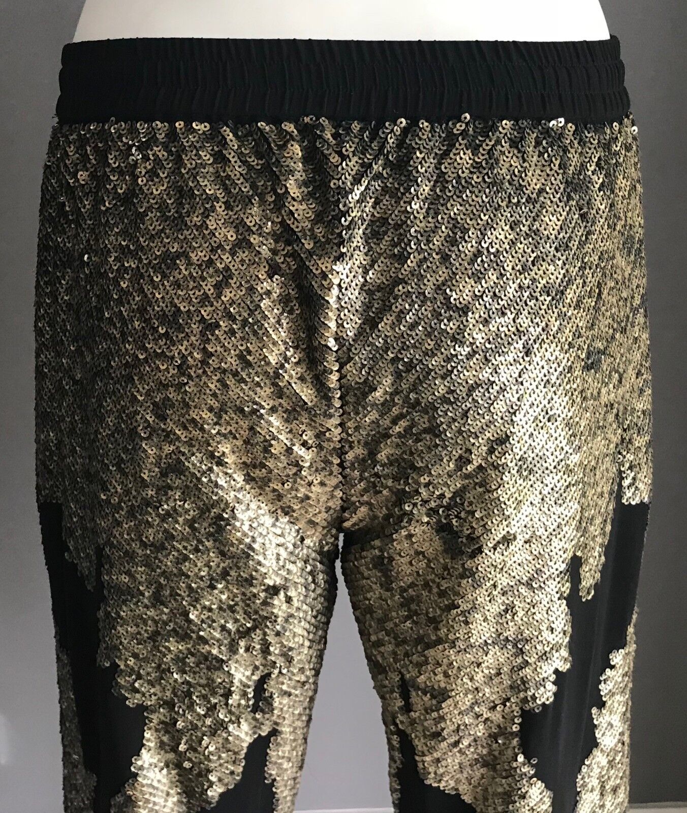 BEBE SYDNEY Tapered Pants Gold Sequin & Black Elastic Waist Ladies Size 8 Glam