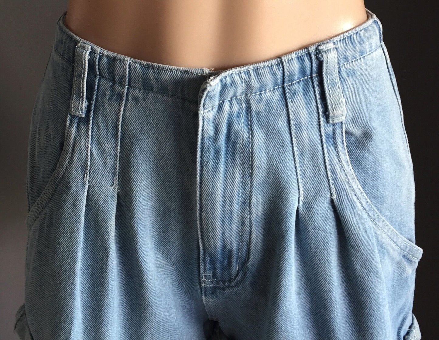 FACTORIE Denim High Waist Shorts Faded Blue Denim Pleated Cuffed Size 8 10 Jeans